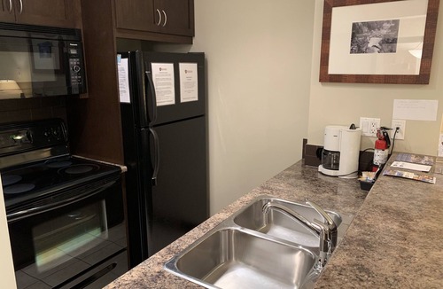 Fernie Condo | Silver Rock Condos. Lock-Off Unit. AC