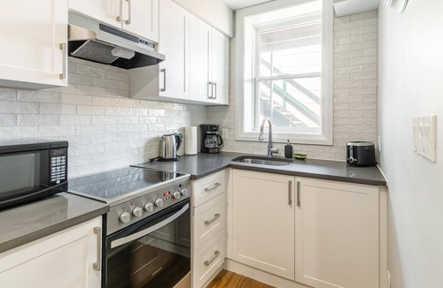 Beasley Apartment | Simply Comfort. New designed 1 BR Apartment. UV DISINFECTION