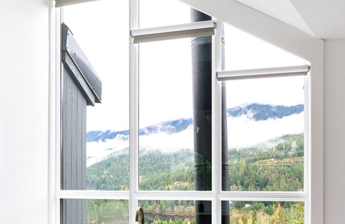 Whistler Creekside House | Ski in / Out Outstanding Views, Creekside Town House