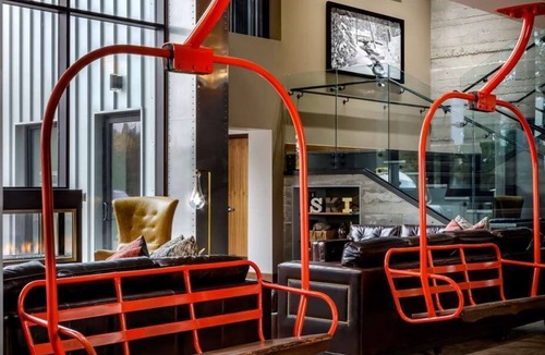 Rossland House | Ski-In/Ski-Out Adventure Stay | Upscale Boutique Vibes | Steps to Red Mountain