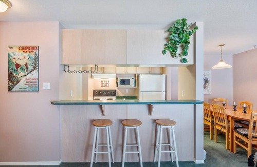 Courtenay Condo | Ski in Ski out condo, steps to the Hawk chairlift.