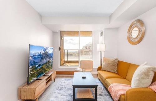 Downtown Mississauga Apartment | SkyView 2BR Plus Den Stunning Views Steps to SQ1 Mall