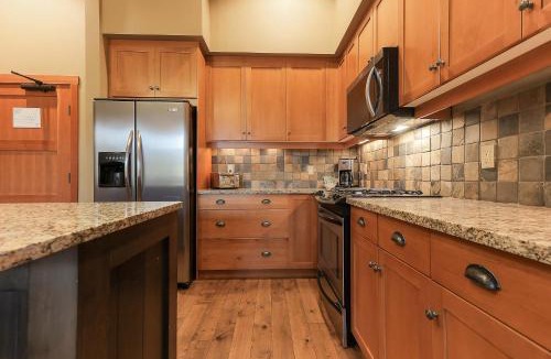 Rossland House | Slalom Creek 2 Bedrooms