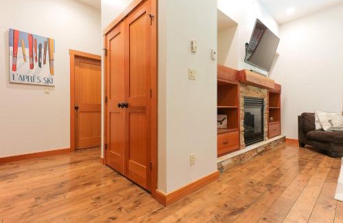 Rossland House | Slalom Creek 3 Bedroom
