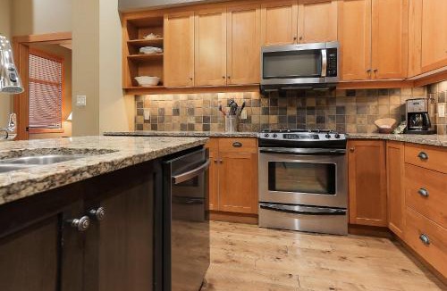 Rossland House | Slalom Creek 3 Bedroom