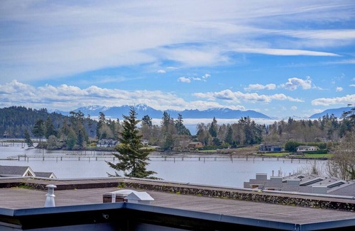 Sooke Apartment | Sooke Ocean Oasis-Boutique Waterfront Rental