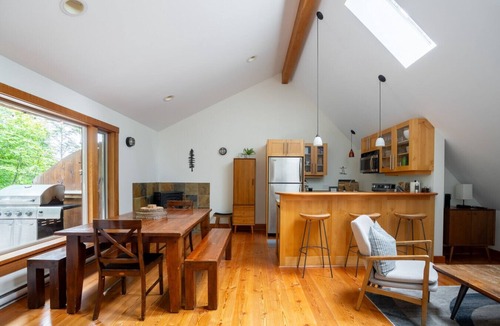 Tofino House | South Swell on the Inlet