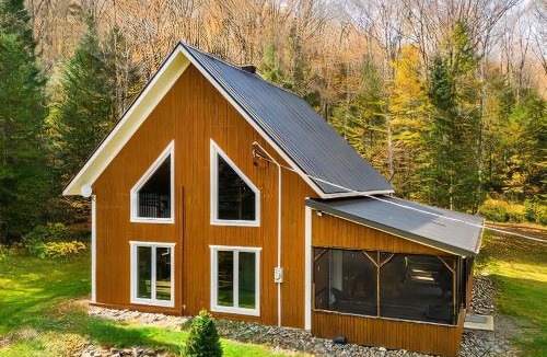 Saint-Hermenegilde Ski Chalet | Spa Nature Estrie
