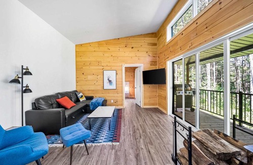 Trois-Rives Ski Chalet | Spa Nature & Riverside Escape - Ecureuil Roux