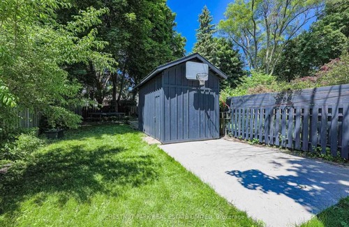 Sherwood Park House | Spacious 1,800 sq ft 3-BR, 2-BA home designed for comfortable extended stays