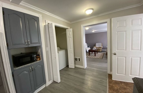 Downtown House | Spacious 3 Bedroom House in Cold Brook
