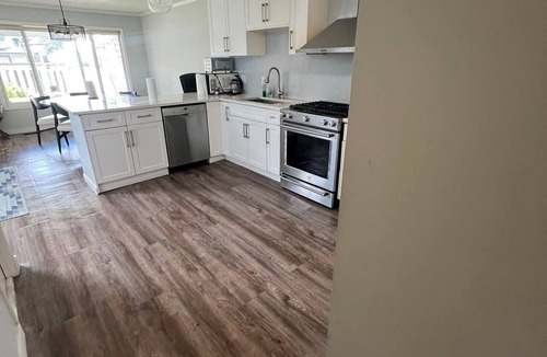 Hastings House | Spacious 3-Bedroom Vancouver House with Garden and Easy Transit Access