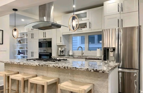 Greenwood - Coxwell House | Spacious 4BR Home in Trendy Leslieville w/Private Backyard