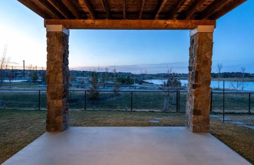 Airdrie House | Spacious 4BR Home with Pond Views