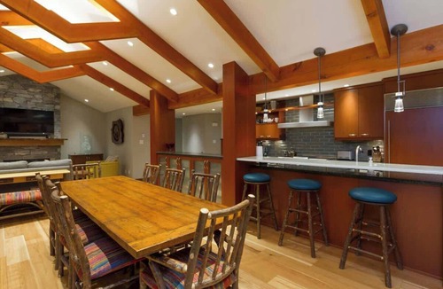 Blackcomb Condo | Spacious 5-BR whistler retreat w/hot tub