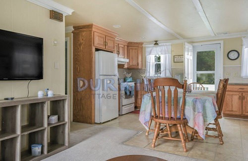 Point Judith House | Spacious Colonial Home, Two Living Areas, Air Conditioning, Close to Beach