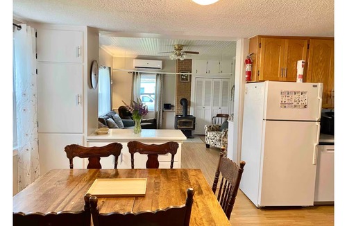 Anne's Land House | Spacious Country Home 10 minutes from Cavendish
