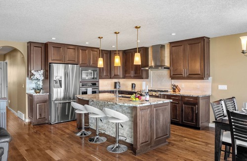 Radisson Heights - Albert Park House | Spacious family house-8pax, Stunning Down Town views, Sauna room, Stampede, zoo