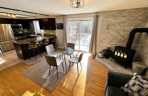 Freeport House | Spacious Freeport Home Near LL Bean, Fire Pit & Bradbury Mountain State Park