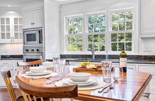 Cumberland Foreside House | Spacious & Luxurious, Ocean Access & Heated Pool, 15 Mins To Portland, Fire Pit