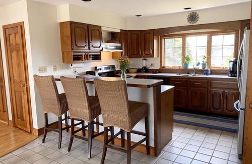 Scarborough House | Spacious Ocean View Getaway, 3 min walk to beach with large fenced in yard