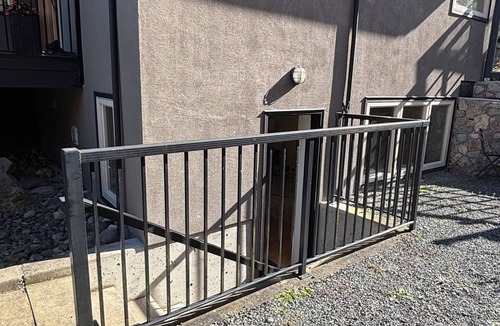 Saanich East Apartment | Spacious one bedroom steps from UVIC and beach. Parking included!