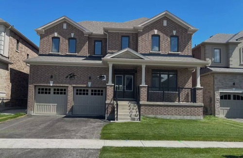 Stayner House | Spacious Waterfront Retreat near Blue Mountain & Wasaga Beach - All-Season Fun!