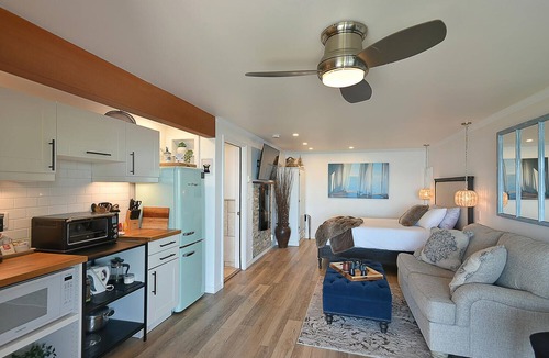 Selma Park Apartment | Spectacular Ocean View Suite with beach access