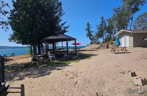 Algoma District Cabin | Spring!- Summer Fun- 7+ppl Cabin on Lake Superior!