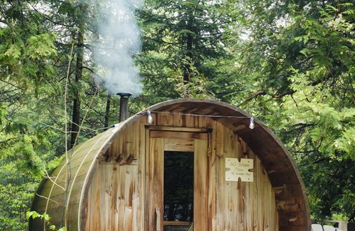 Markdale Cabin | Spruce, the tiny cabin in the woods