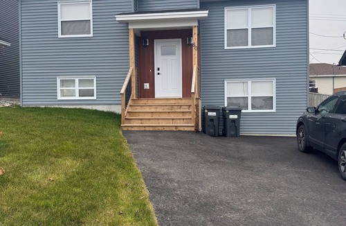 Mount Pearl Apartment | Stairs-free access 2-Bedroom Apartment at Pearl View Estates off Kenmount rd
