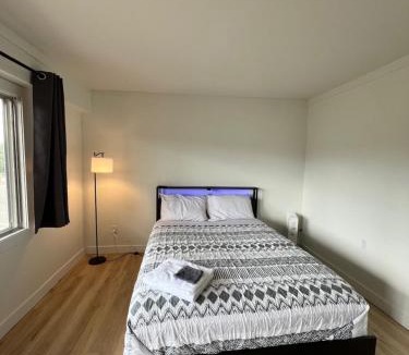 Williams Lake Hotel | Stampeder Inn