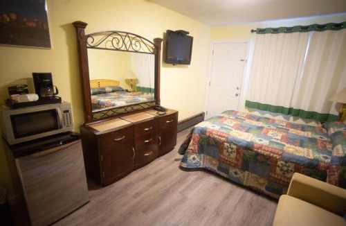 Camrose Hotel | Stardust Motel