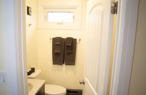 Camrose Hotel | Stardust Motel