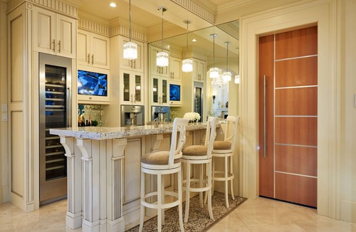 Richmond House | State-of-art Elegant 5br&5.5ba Mansion With Home Theatre & Backyard Oasis!