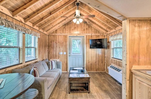 Steinhatchee House | Steinhatchee Cottage 3 with Boat Dock Access!