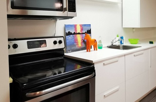 Clarkson-Lorne Park Apartment | Step away to backyard nature-Joy in heart