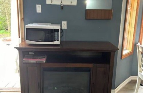 Gooderham Cabin | Steps away to gooderham lake plus pet friendly