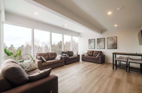 Riviere-du-Loup Regional County Municipality Apartment | Studio Vue fleuve-212