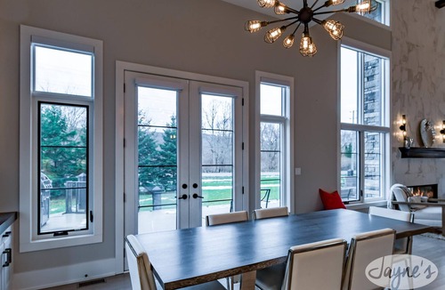 Glen Huron House | Stunning 4 bedroom 3 bathroom country home