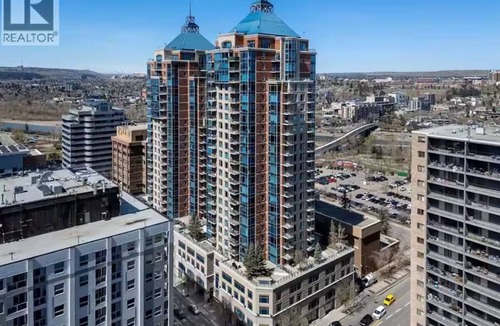 Downtown Calgary Apartment | Stunning DT Views, 1BR Downtown, sunny and bright.Close to the river