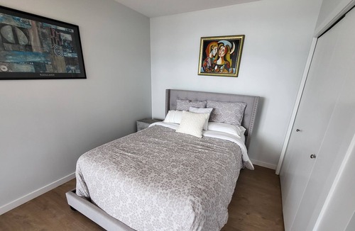 North End Condo | STUNNING LAKEVIEW LUXURY RESIDENCE - 18th FLOOR