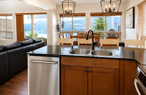 Central Okanagan Cottage | Stunning View at our Gorgeous Cottage Retreat with 3 Decks! Licensed.