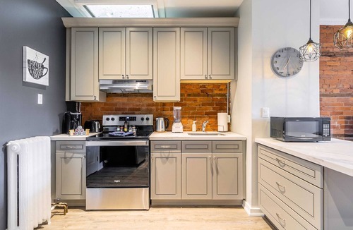 Central Hamilton Apartment | Stylish 1BR Condo Unit on James Street North!