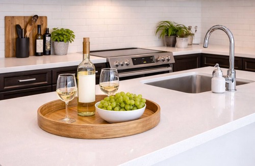 Garden District Apartment | Stylish 2BR Downtown Base for Extended Stays
