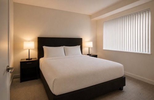 Downtown Toronto Condo | Stylish 2BR Downtown Stay Near Nightlife & Dining!