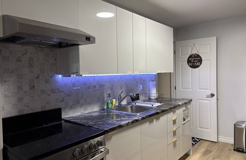 Dartmouth Apartment | Stylish Dartmouth Studio