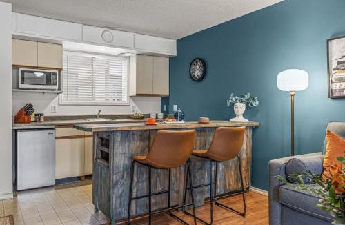 Canmore House | Stylish Getaway in the Heart of Canmore near Banff