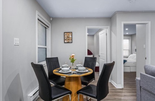 Dufferin Grove Hotel | Stylish Suite Near Trinity Bellwoods & Little Italy