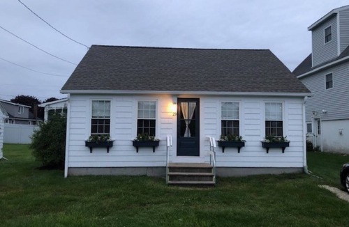 Narragansett Cottage | Summer in Scarborough, Summer Cottage with Summertime Flare.